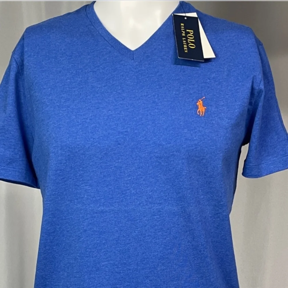NWT❤️🔥$49 POLO by Ralph Lauren V-Neck T-shirt Men's Small💙 - Picture 1 of 7